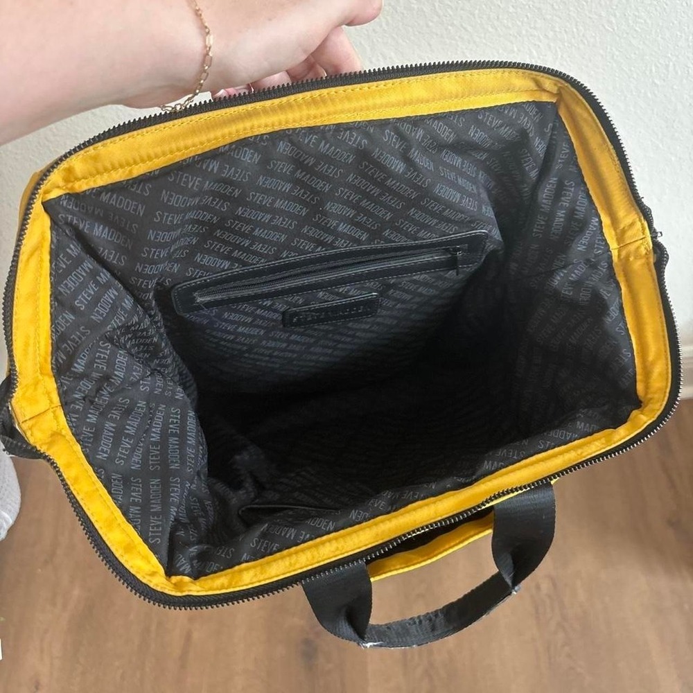 Steve Madden Yellow Geometric Quilted Nylon Backpack Womens Black Trim Bag - Picture 4 of 5